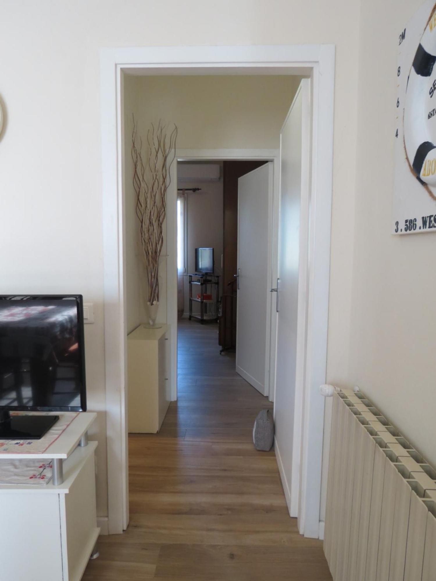 Casa Vacanze “Bouganville” Loc Avane Pisa Vecchiano Exteriér fotografie